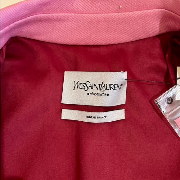 Brand New Yves Saint Laurent Suit Size 36 - Picture 7 of 15